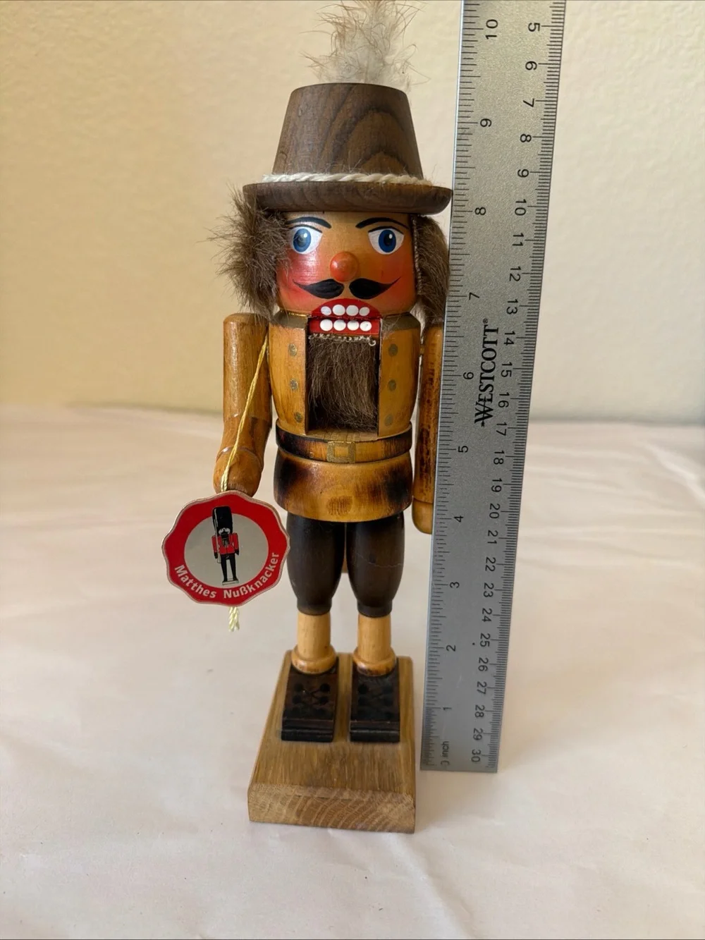 Volkmar Mattes Rustic Brown Wooden Nutcracker Soldier Holiday Figurine **READ**